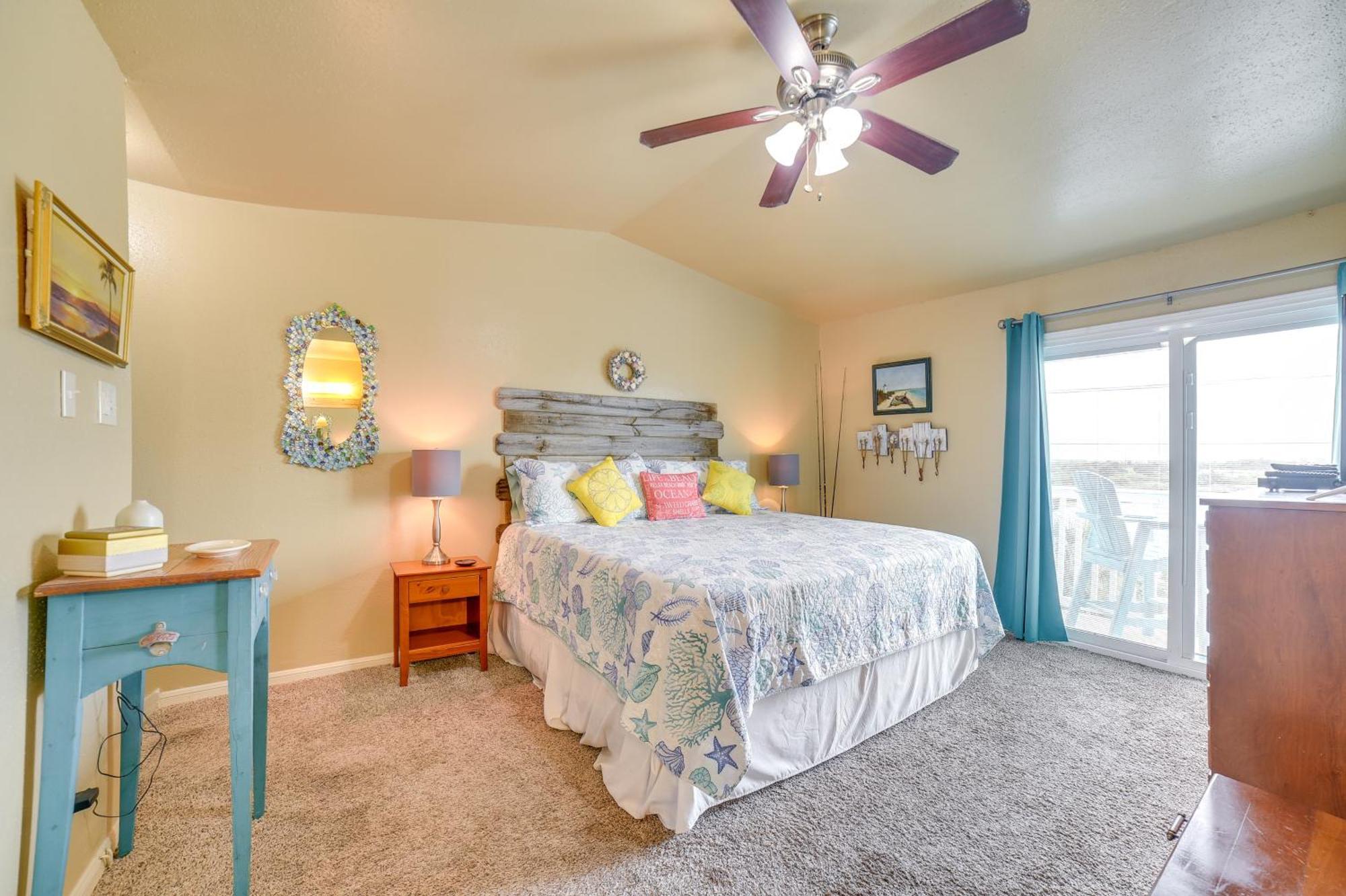 Romantic Retreat Bay View, Pool Access! *
