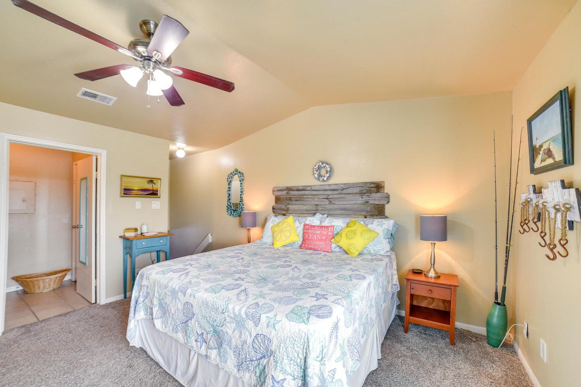 Romantic Retreat Bay View, Pool Access! Apartment *