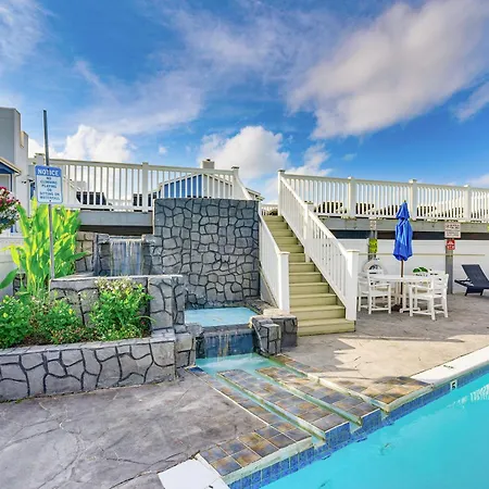 Romantic Galveston Retreat Bay View, Pool Access! Exterior photo
